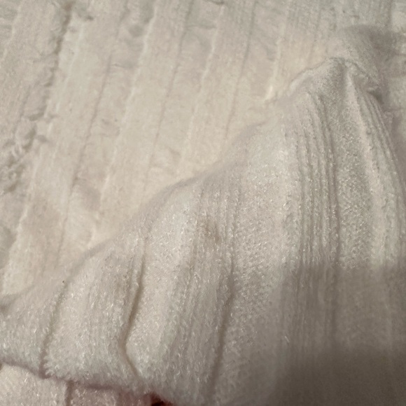 Gilli Picked Stitch Sweater - NWT - Size S - Picture 12 of 15